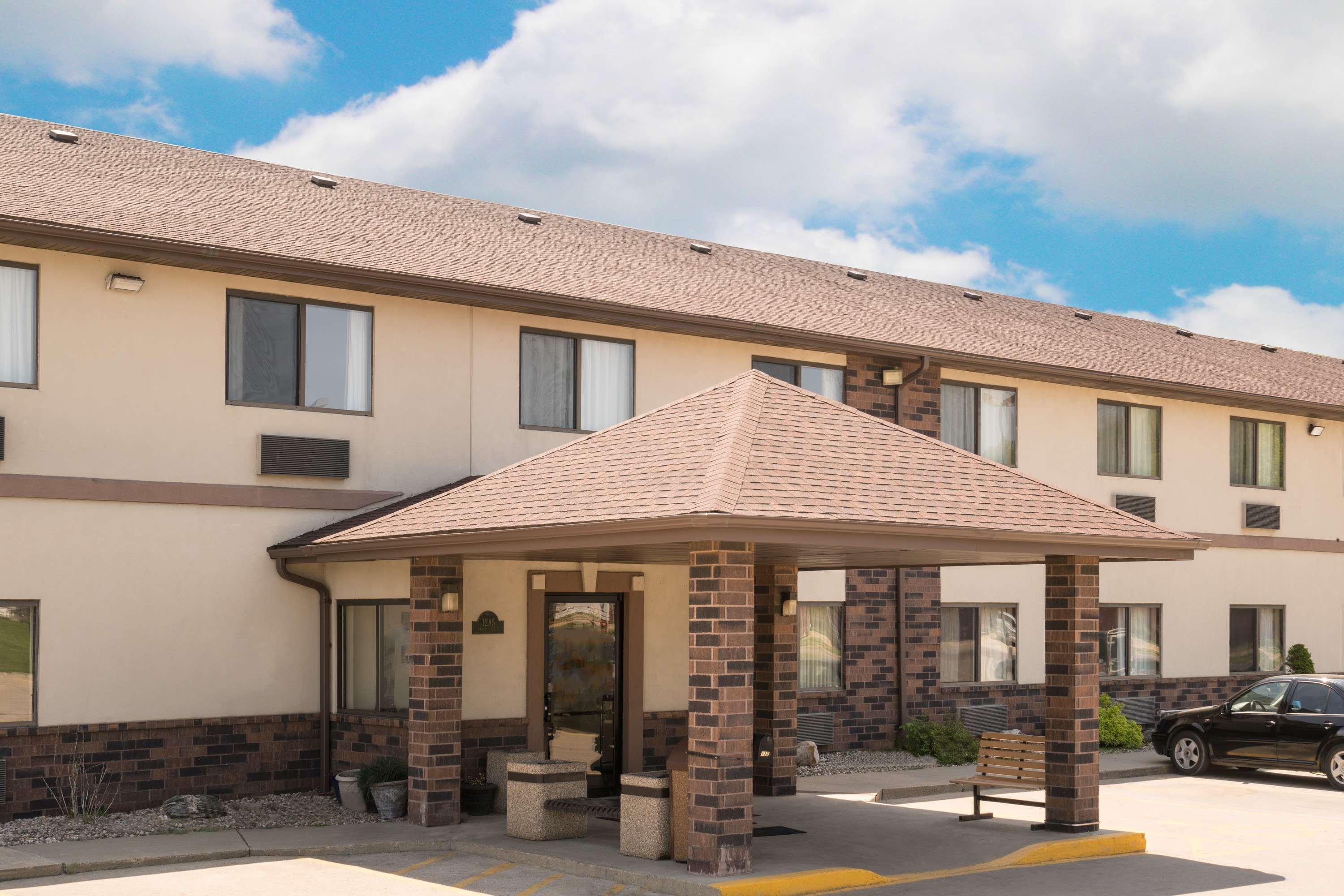 Days Inn By Wyndham Mankato Ngoại thất bức ảnh