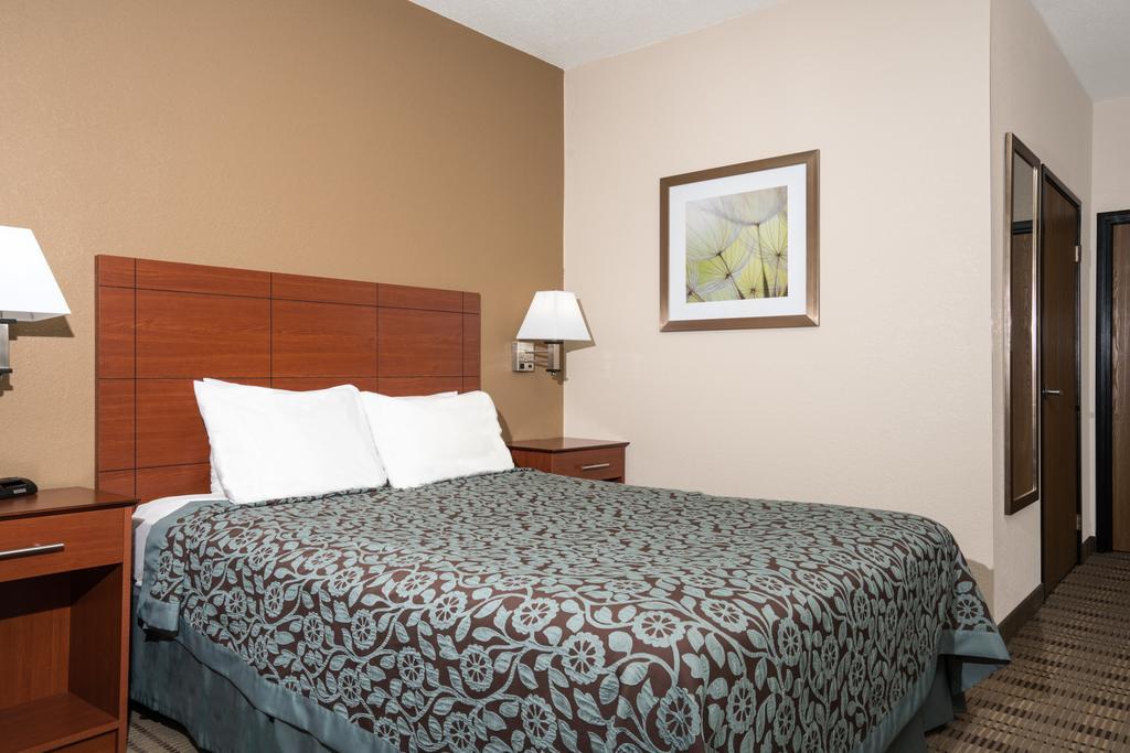 Days Inn By Wyndham Mankato Ngoại thất bức ảnh