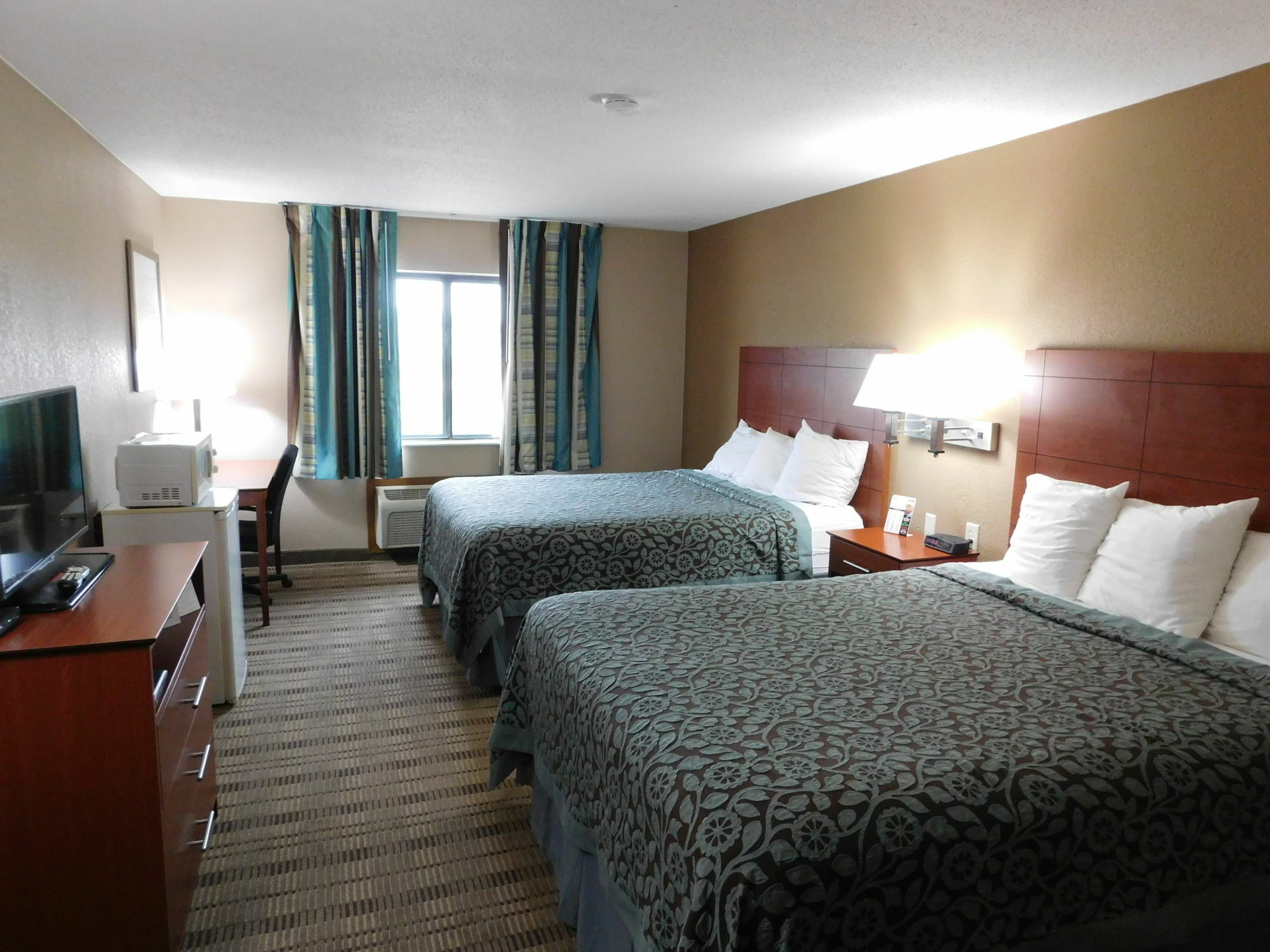 Days Inn By Wyndham Mankato Ngoại thất bức ảnh
