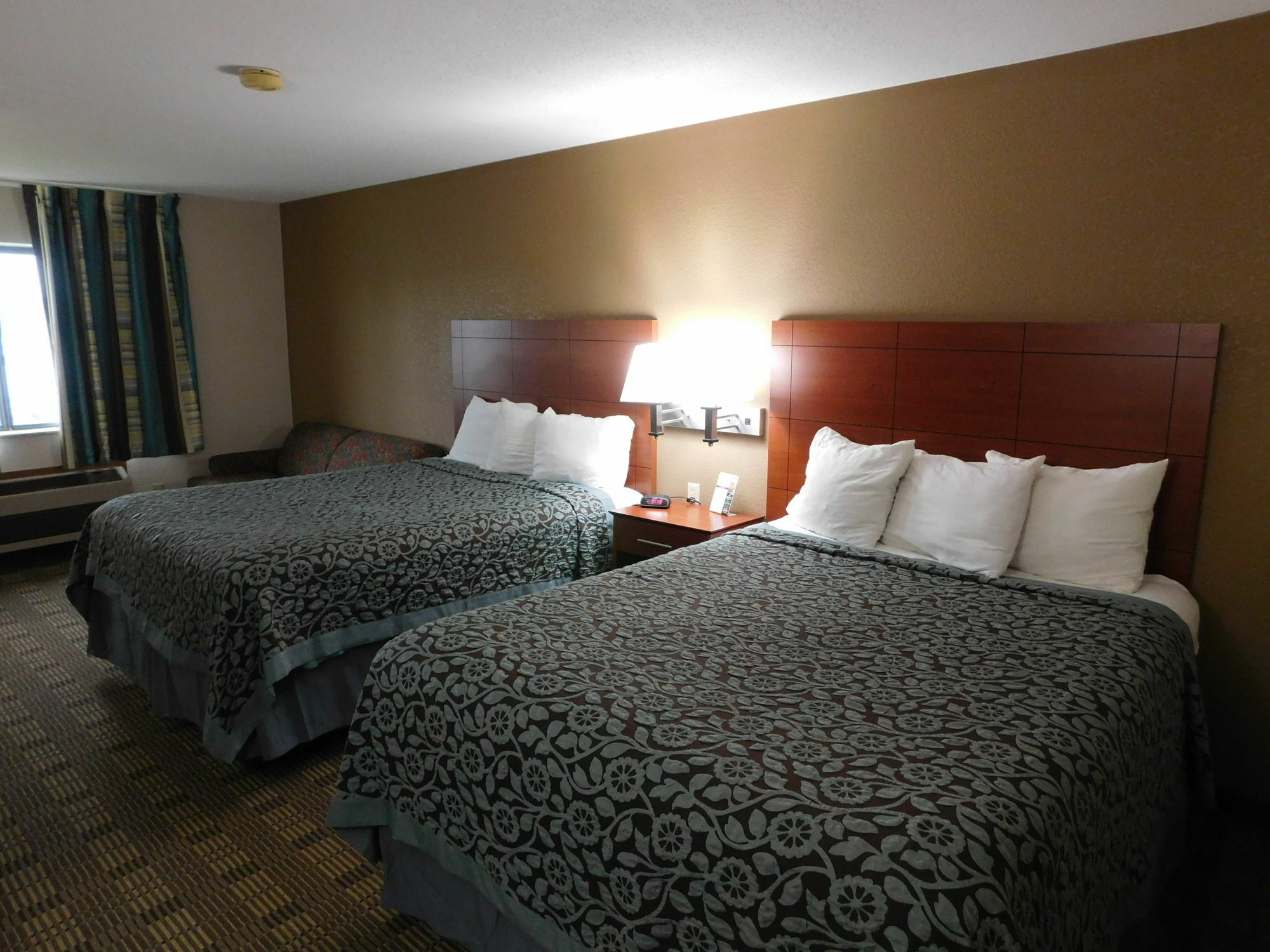 Days Inn By Wyndham Mankato Ngoại thất bức ảnh